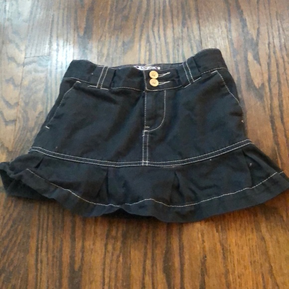 Little girls skirts BUNDLE. Size 6. 4 skirts for $50. - Picture 2 of 5